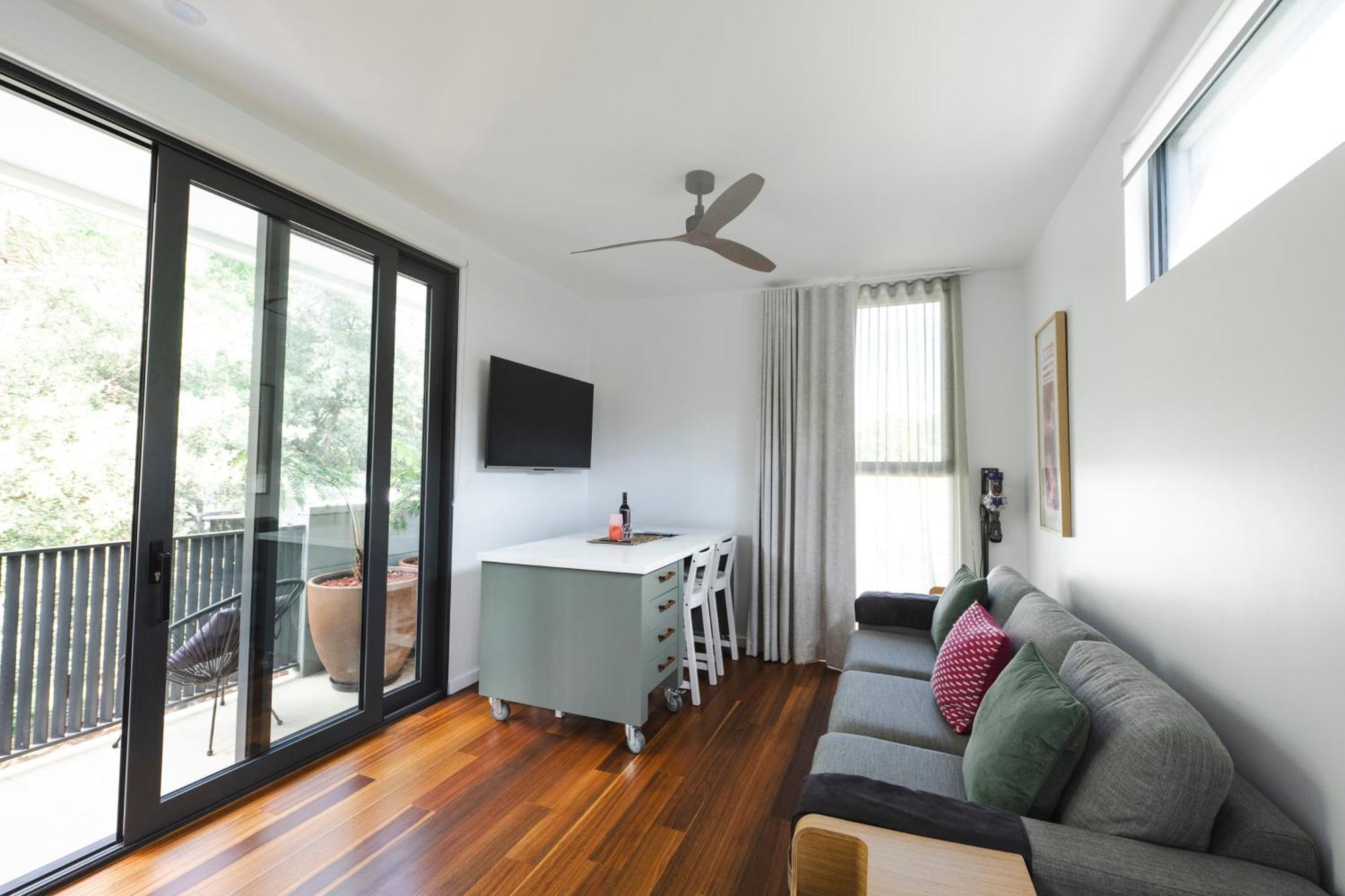 Bushland Setting Close To Sydney Cbd- Stand Alone Apartment 外观 照片